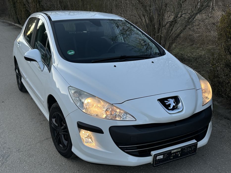 Peugeot 308 1.4 Benzyna 2010r Bezwypadkowy Klimatronik