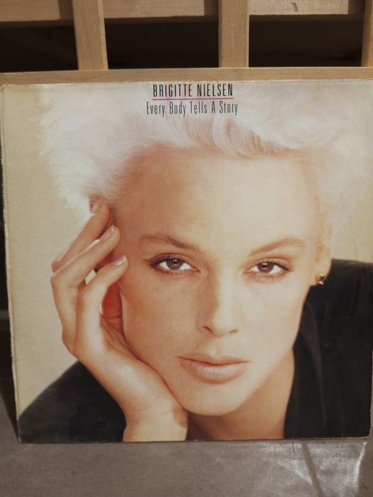 Продам виниловый диск