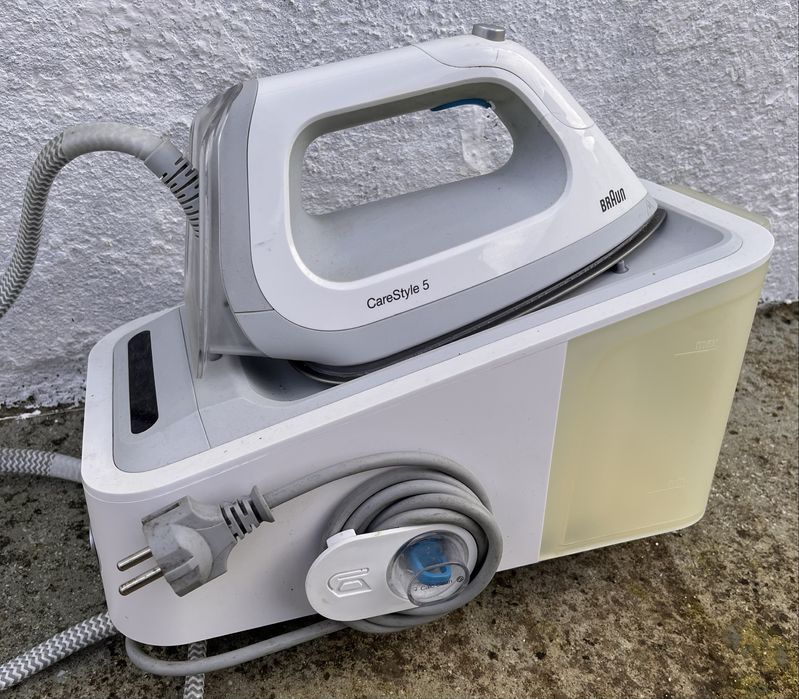 Ferro com caldeira Braun