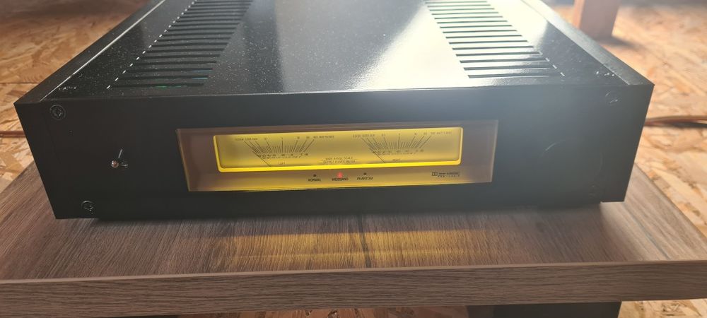 Підсилювач на модулях purifi 2.062