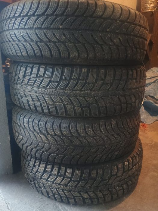 Opony zimowe 195 65 R15