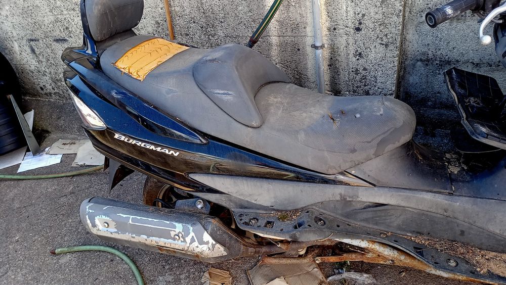 Suzuki Burgman 400