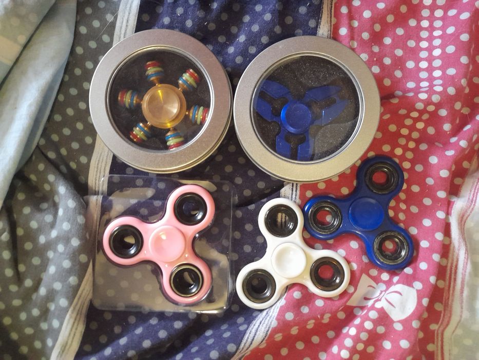 Zabawki fidget spinnery