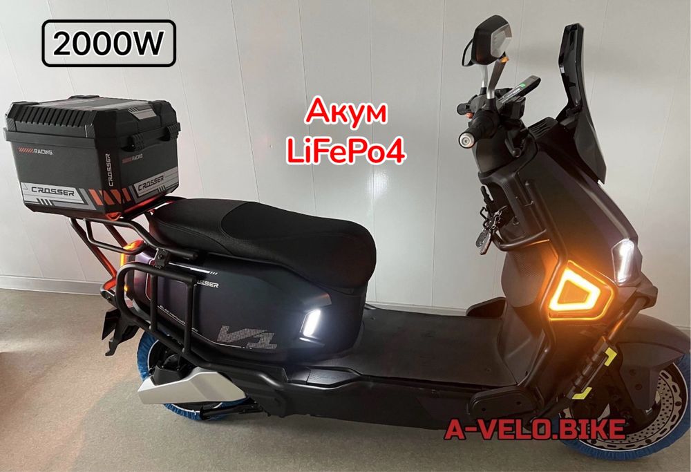 Электроскутер Crosser V1 Pro 2000W,аккум LiFePo4, 2026