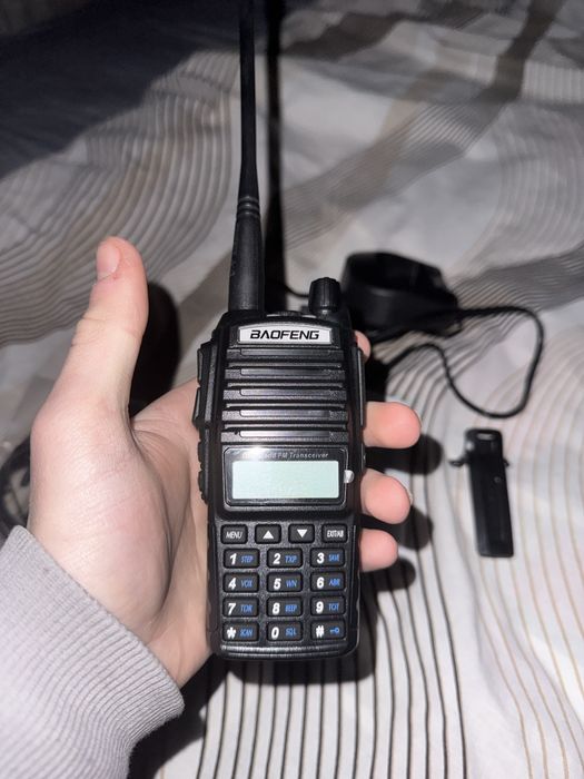 Продам рації нові