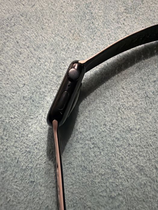 Обміняю годинник Apple watch se 2 44mm