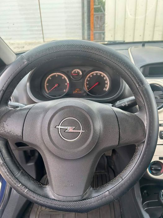 Opel Corsa 1.2 2009