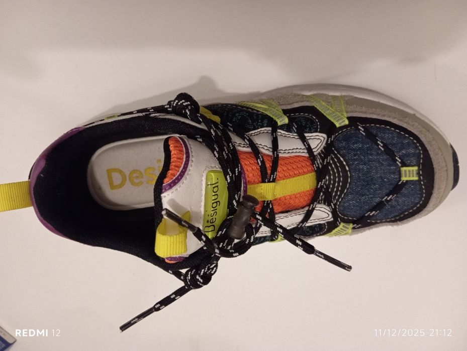 Tennis DESIGUAL n°40