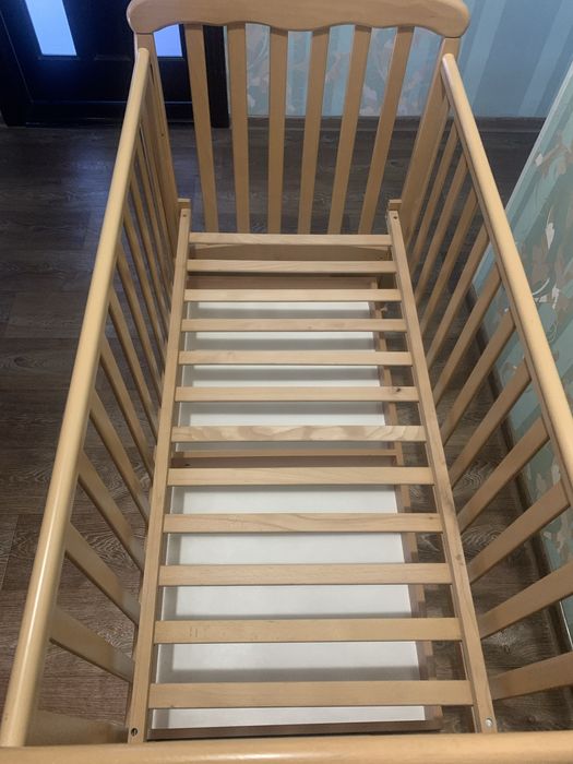 Продається ліжко дитяче компанія “Veres”