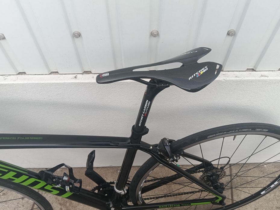 Bicicleta estrada em carbono