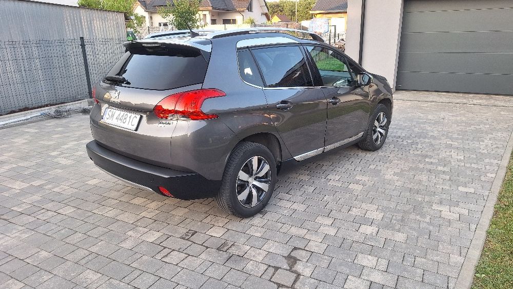 Peugeot 2008 benzyna Led