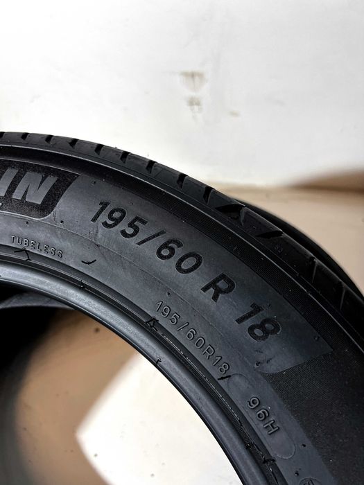 Pneus Michelin e-Primacy - 195/60/18 - Excelentes