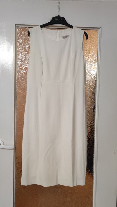 Elegancka sukienka Bialcon