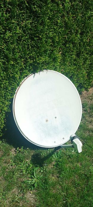 Antena satelitarna + nierdzewny i oryginalny wysięgnik