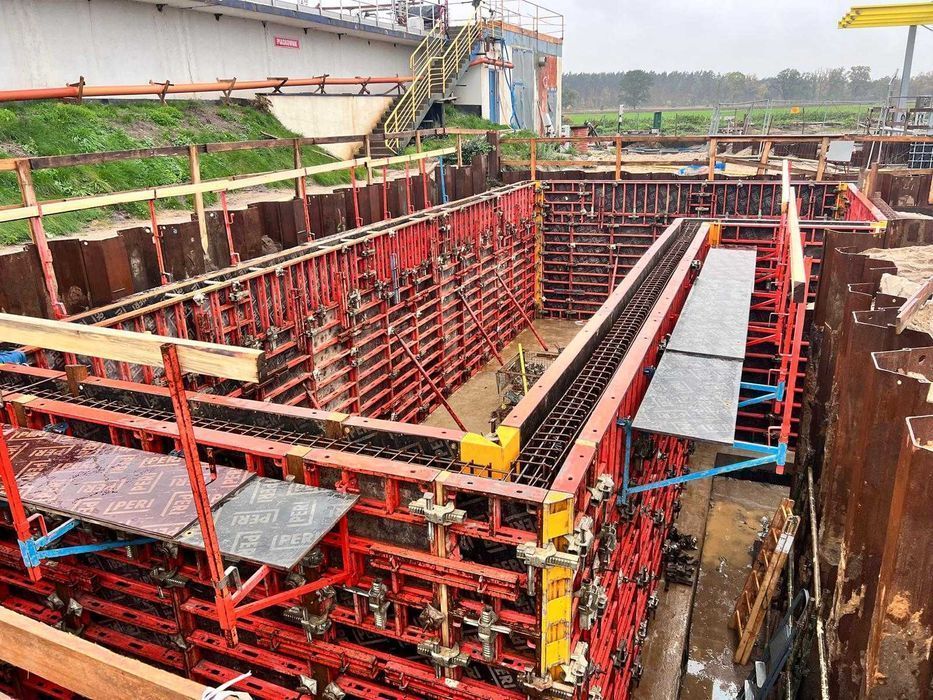 UŻYWANE PERI DOMINO komplet szalunków ściennych + osprzęt 336,69m2