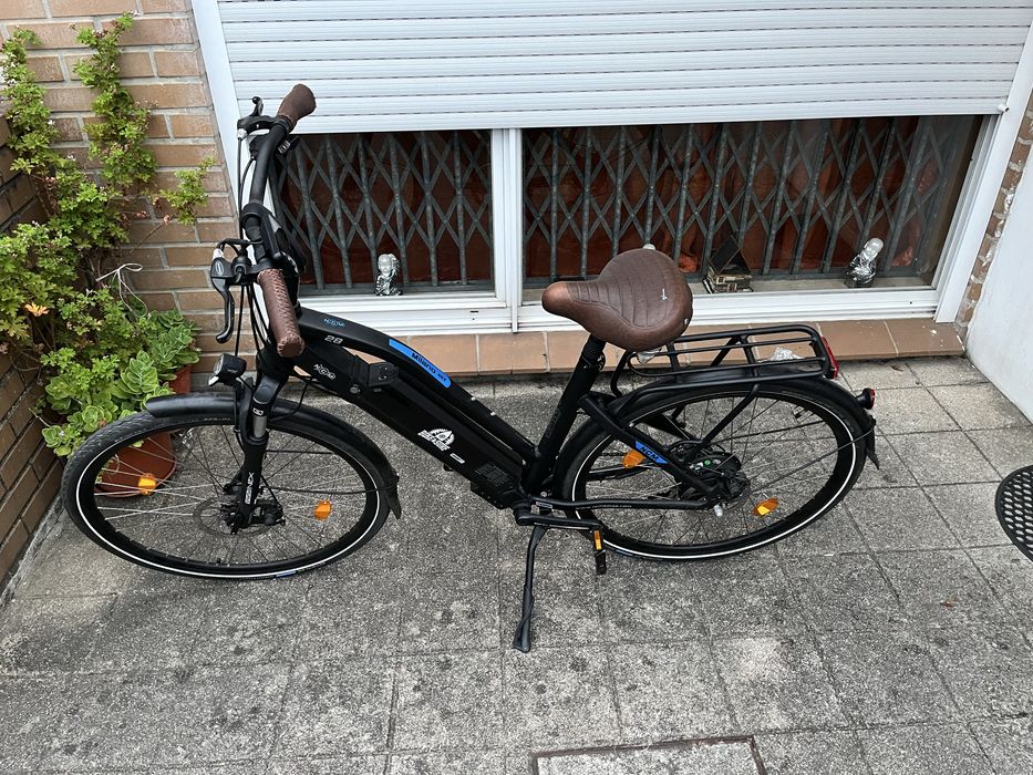 Bicicleta elétrica NCM Milano 48v