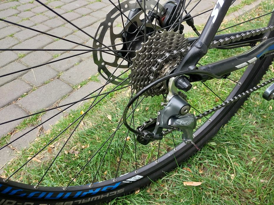 Stevens Tabor (2019) + GRATIS