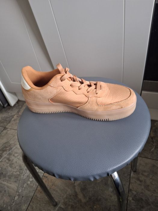 Buty  sportowe 41