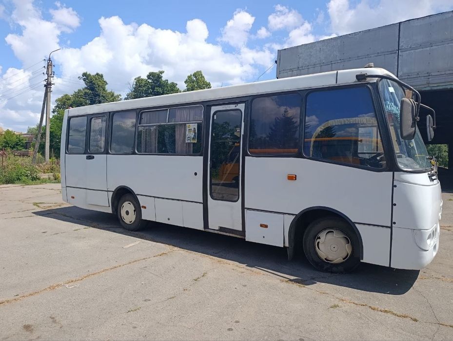 Продам автобус Богдан