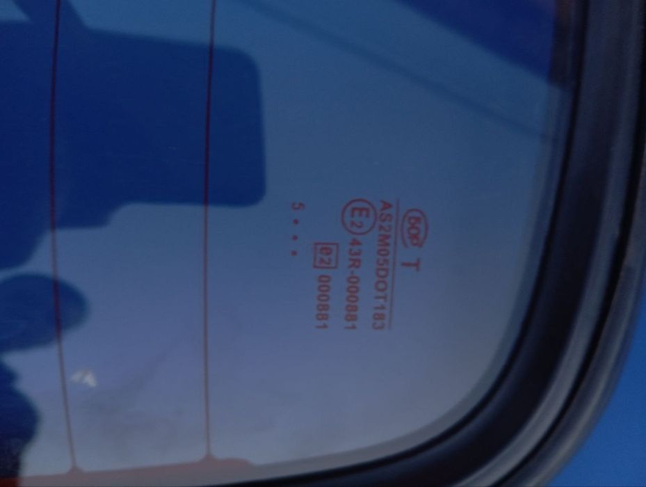 Заднє скло ваз 2107