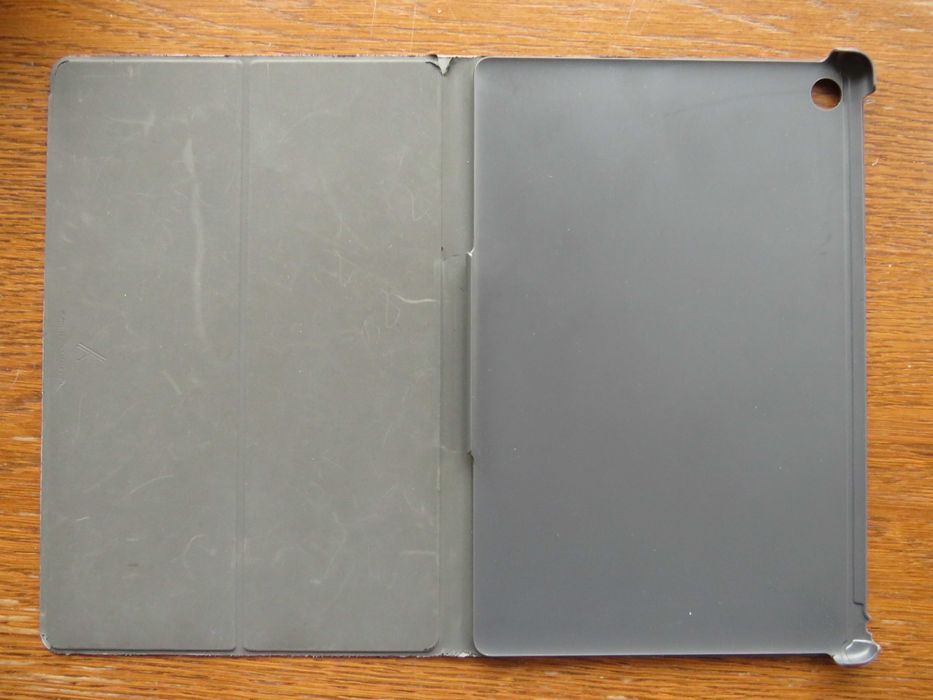 Etui na tablet Huawei + dodatki