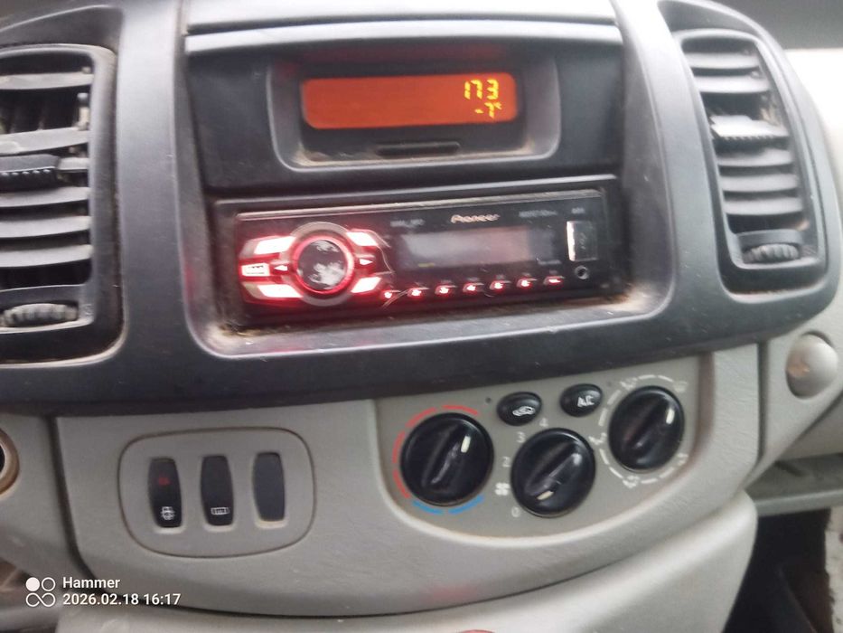 Renault Trafic 2.0 Dci Klimatyzacja