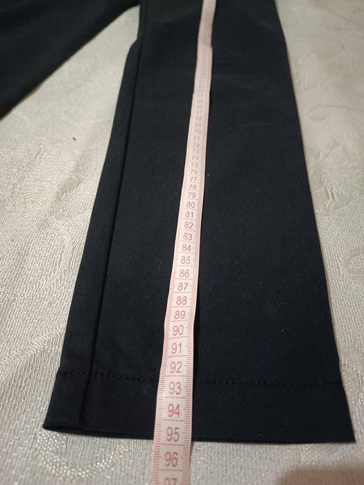 Черные стрейч брюки 44