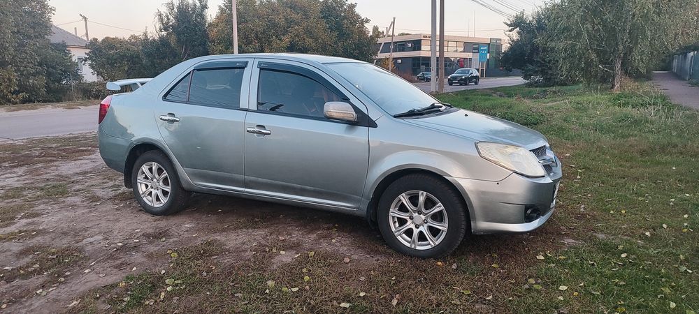 Geely MK в гарному стані