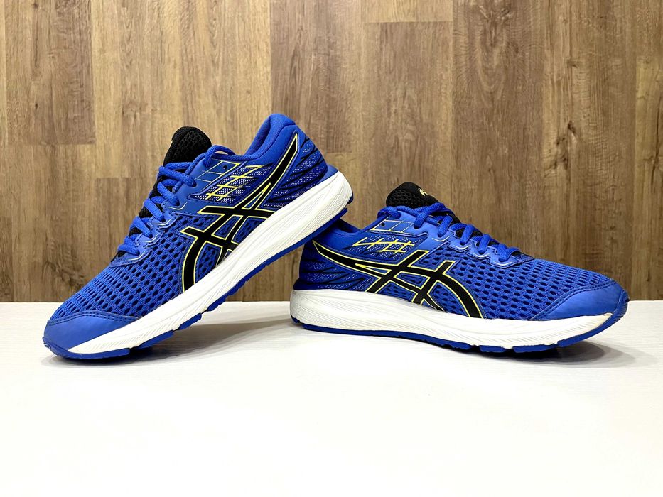 Кроссовки ASICS Gel волейбольные беговые