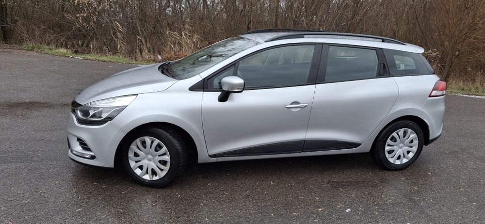 Benzyna//Zadbany//Salon.PL/Clio//2X OPONY/KLIMA/