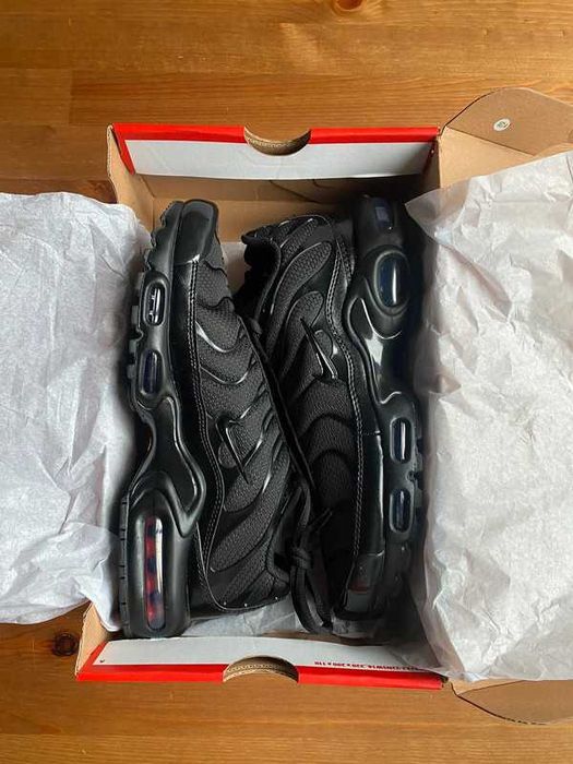 Nike_Air_Max_TN_Plus_Black R.42