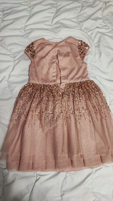 Платье детское 5-6 лет