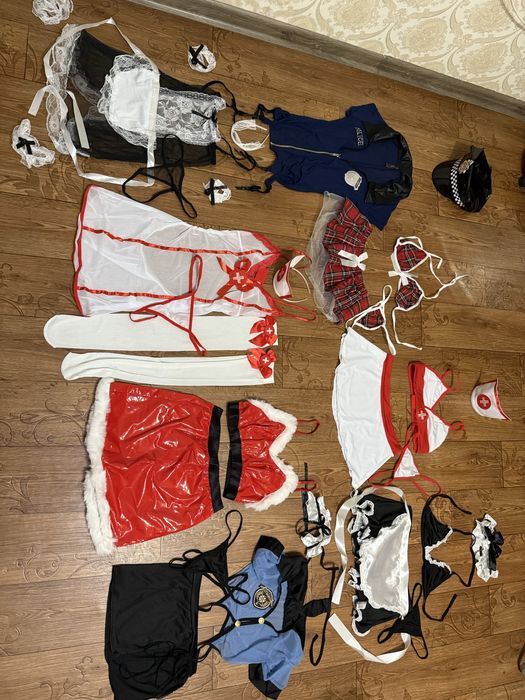 Рольові ігри еротична білизна медсестра школярка покоївка полиція