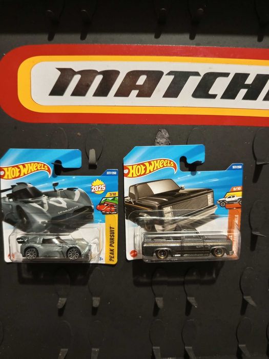 Miniaturas hotwheels 2025 e 2026