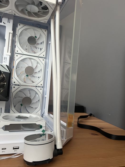 Chlodzienie AIO 360mm ARGB