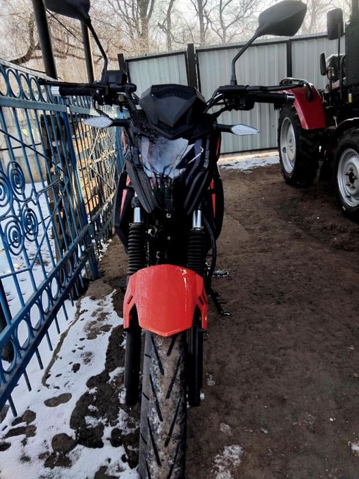 Спарк 200  почти новий не разу не ламався