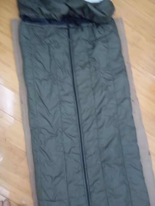 Спальный мешок  вес  кило -двести