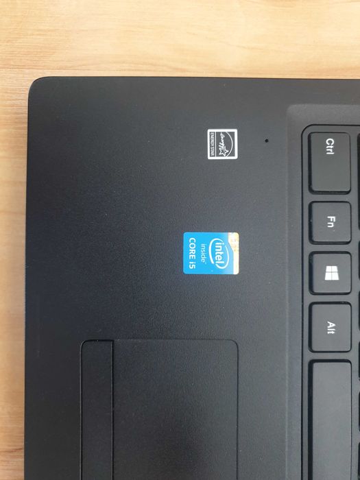 LENOVO procesor i5, pamięć RAM 8GB, dysk SSD 512 GB