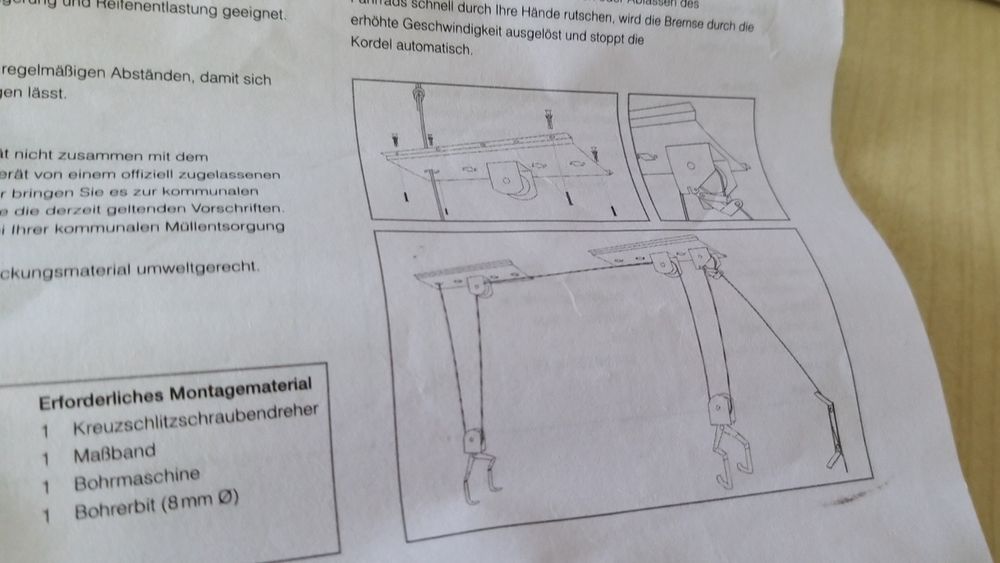 Ascensor de teto para bicicleta.