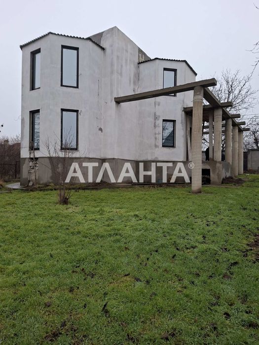 Добротный дом с подвалом в Сухом лимане 10 соток