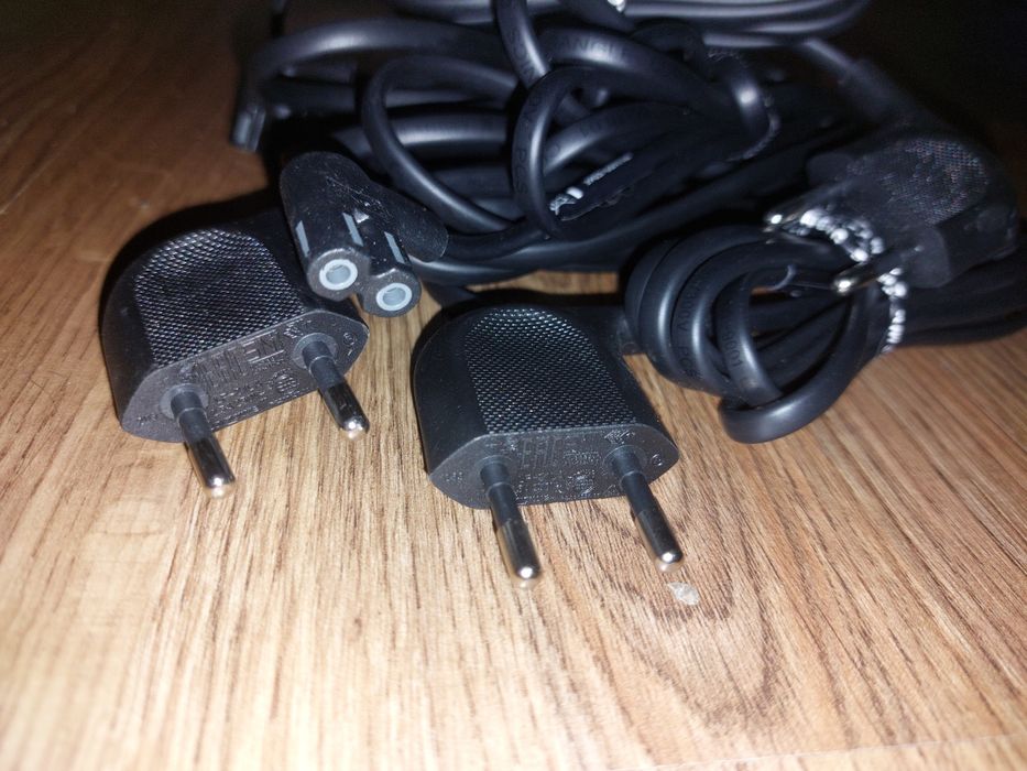 Kabel zasilajacy TV. Samsung, oryginalny.