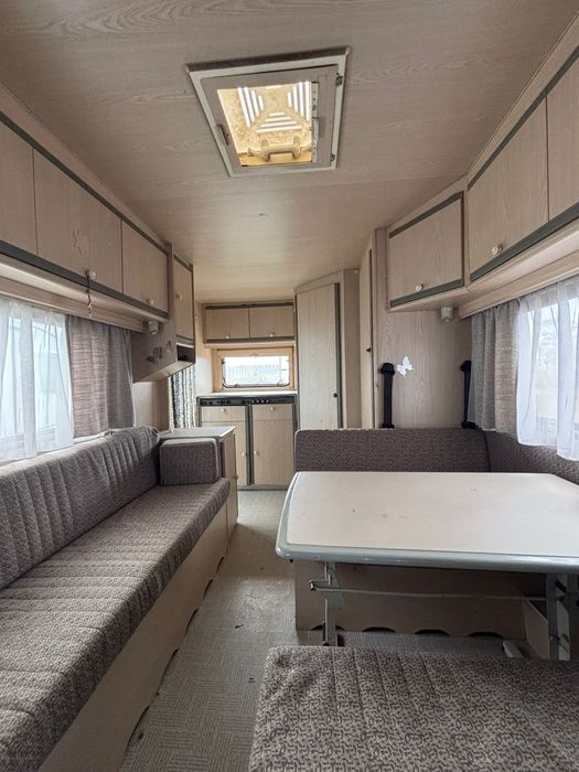Vendo  Alto caravana Dethleffs