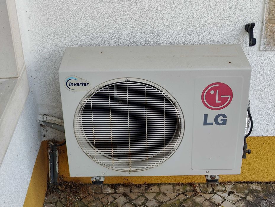 Ar condicionado LG  S12AW  12000 btu