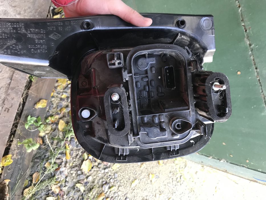 Фонарь задний Рено Дастер