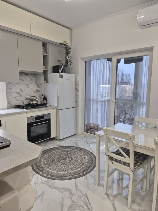 Продаж простороі 2кім квартири, новобудова