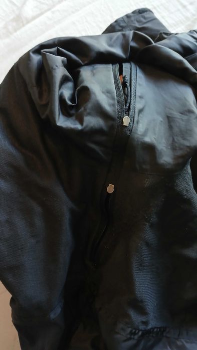 GORE-TEX The North Face Rozmiar L/XL PACLITE (lekki) Czarny Kurtka