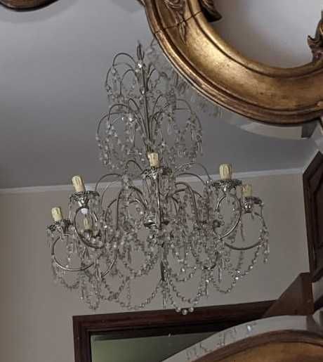 Delicado conjunto de Lustre em cristal e 2 apliques de parede