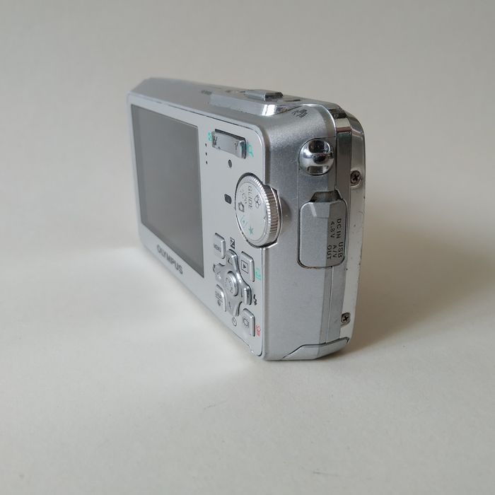 Фотоаппарат Olympus M760