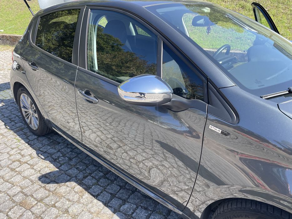 PEUGEOT 208 STYLE 1.2 82 CV | 2017 | APENAS 82.549 KM