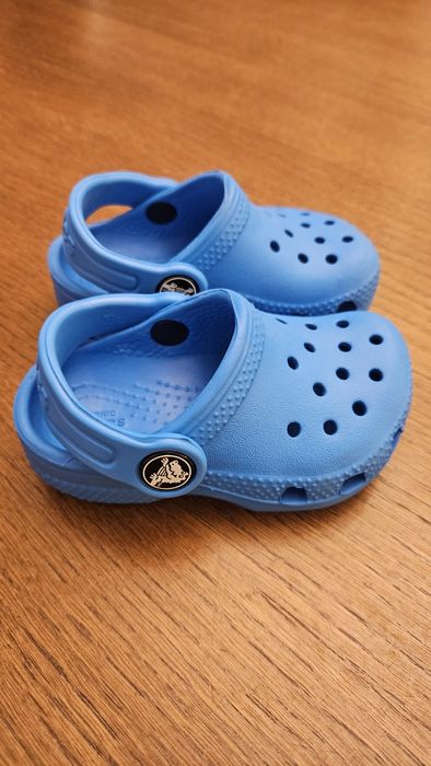 Crocs Nowe klapki niebieskie dziecięce